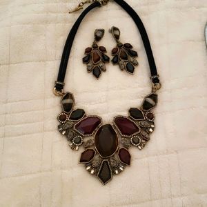 Chloe and Isabel set